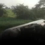 मैनपुरी में बड़ा हादसा: एलपीजी टैंकर पलटा, गैस रिसाव से मची दहशत, रुकवा दिया अंतिम संस्कार